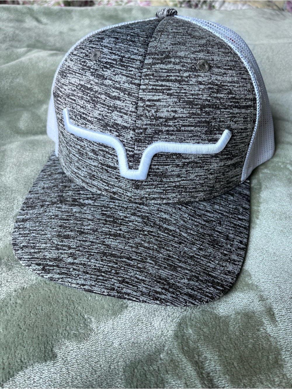 Kimes Ranch white and gray hat